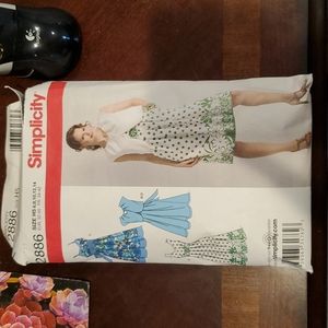 Womens dress sewing pattern